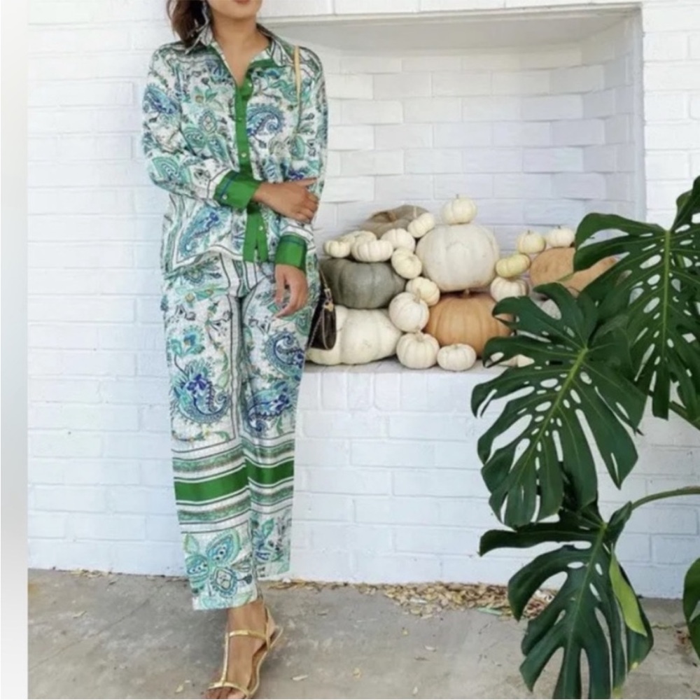zara green floral paisley satin pants - Picture 2 of 5